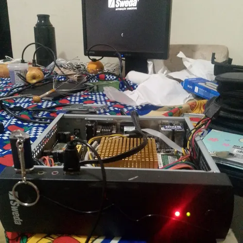 Mini computador Celeron J1800 + HD 500GB + 4 GB DDR3