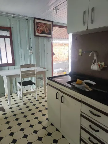 Alugo, 750,00 Casa na Boneca do Iguaçu
