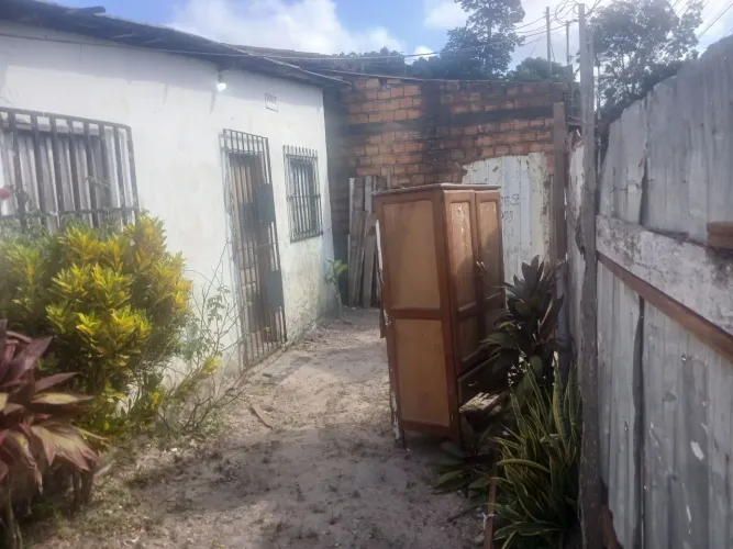 Vendo essa casa no maguari em ananindeua.
