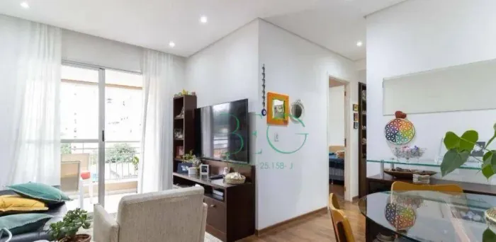 Apartamento com 3 dormitórios à venda, 68 m² por R$ 669.000 - Aclimação - São Paulo/SP