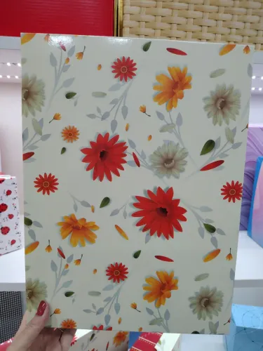 Caixa de Presente Decorativa - Estampa de flores