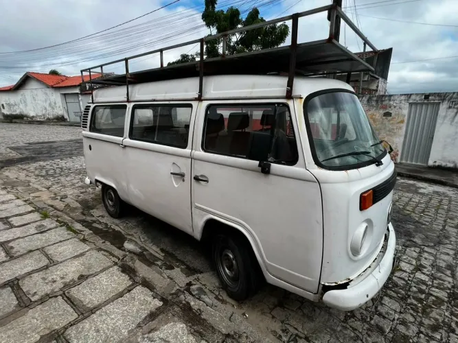 Volkswagen Kombi Standard/ Luxo/ Serie Prata 2003