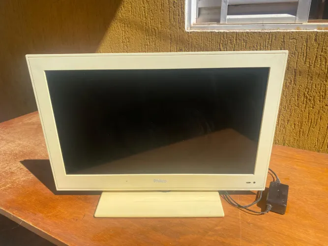 Monitor e tv 24 polegadas 