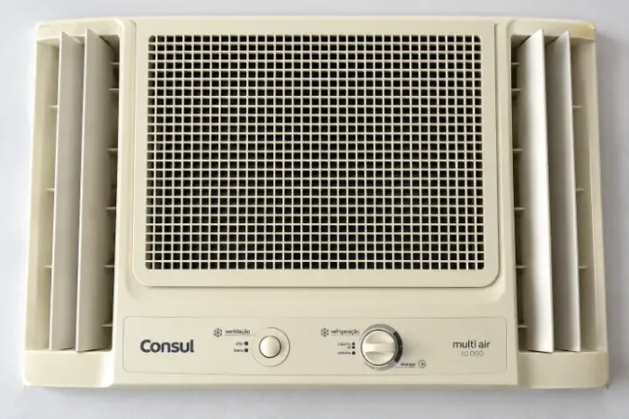 AR CONDICIONADO CONSUL