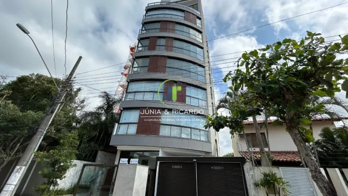 Seven Beach Residences, 3 quartos sendo todos suítes, na Enseada Azul