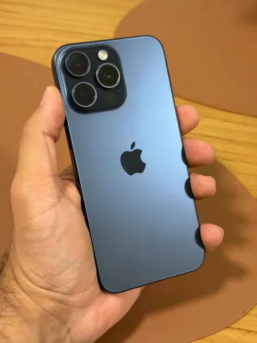 iPhone 15 Pro Max 512GB ? Titânio Azul
