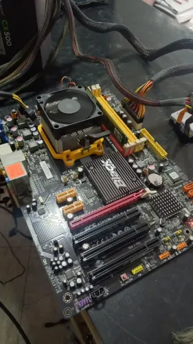 Kit AMD X4 840 + ECS A785GM-AD3 + 4GB DDR3