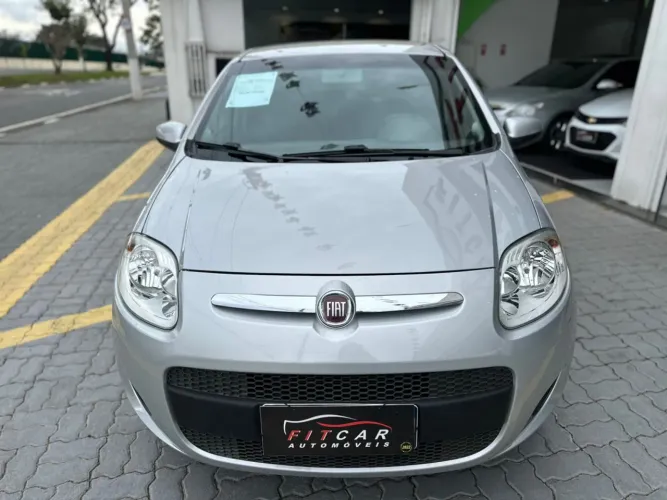 Fiat Palio Essence 1.6 Flex 16V 5P 2014
