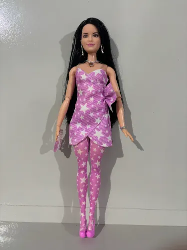 Barbie Raquelle deluxe style 