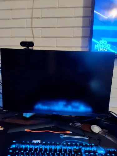 Monitor Gamer LG UltraGear 24"IPS Full HD 180Hz 1ms (GtG) NVIDIA G-SYNC AMD FreeSync HDR10