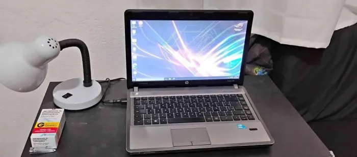 Notebook Hp probook i3 sem bateria com carregador novo 350$