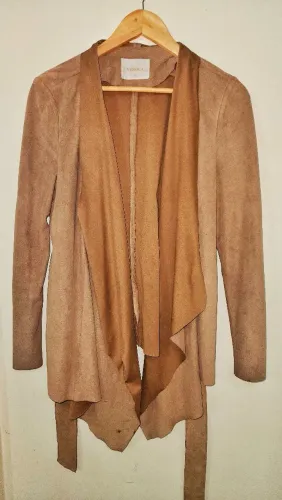Casaco Feminino Suede Marrom Camelo - Yessica (C&A) - Tamanho 38