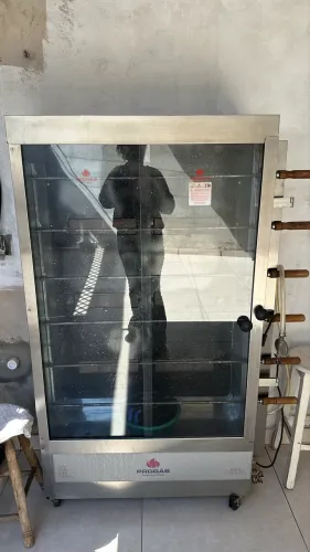 Máquina de Assar Frango