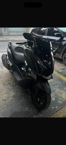 Dafra cruisym 300 ano 2023 apenas venda.
