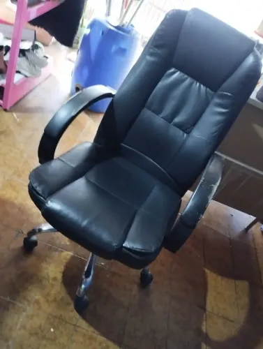 Cadeira giratória escritório 
