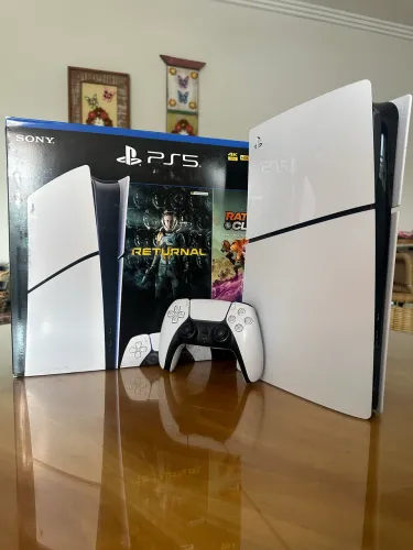 PlayStation 5 Slim Edição Digital com 2 Jogos 1TB Pouco uso