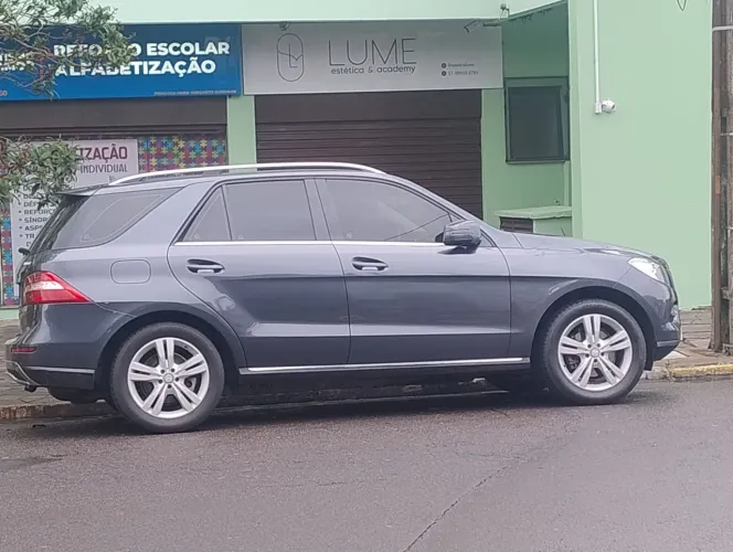Mercedes-Benz ML-350 Sport 3.0 V6 258cv 4X4 Diesel 2014