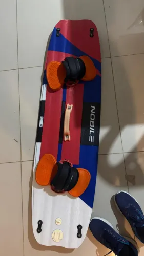 Prancha Nobile Kitesurfing + Trapezio mystic