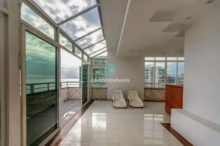 Cobertura à venda, 4 quartos(3 suítes) - Frontal Mar - Barra da Tijuca, Rio de Janeiro, RJ