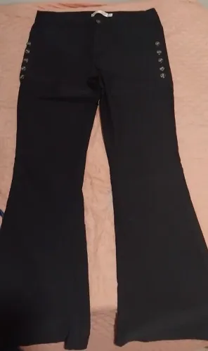 Roupas usadas em bom estado de conservação