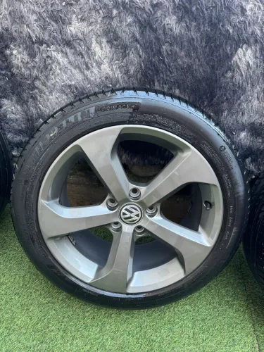Rodas Golf Gti originais !!