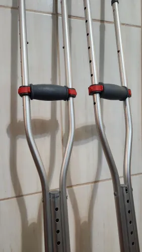 Muleta axilar - par