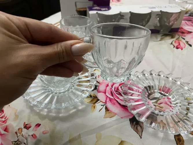 Conjunto na caixa de xícaras