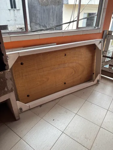 Vende-se cama de solteiro com cama auxiliar!