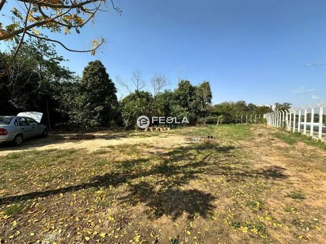 Terreno à venda em Hortolândia, Vila Real