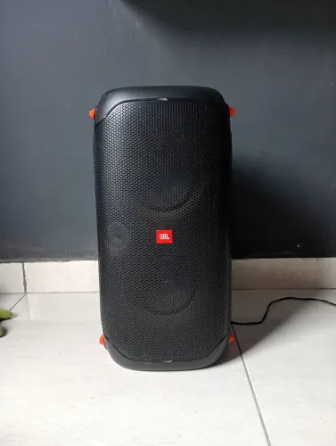 Caixa JBL