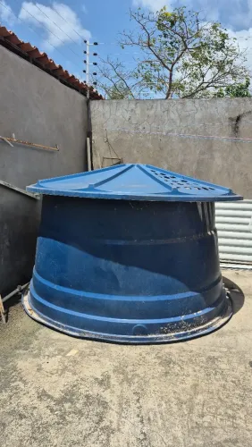 Caixa d'água 3000 litros e 1000 litros. Usadas