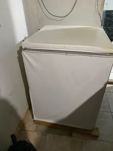 Eu tenho um freezer para vender é usado em boas condições
