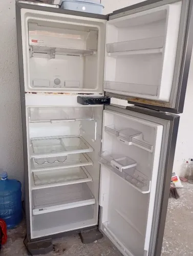 Vendo geladeira Brastemp 375 litros