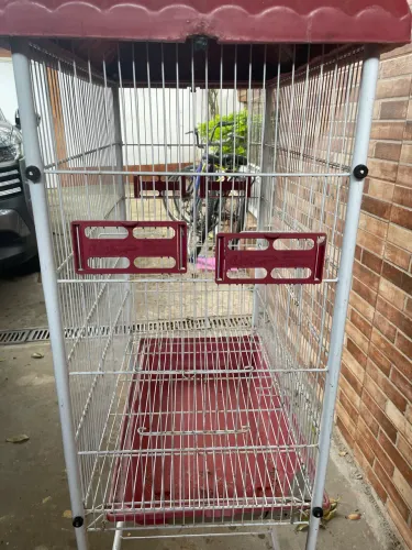 Gaiola para calopsitas e periquitos