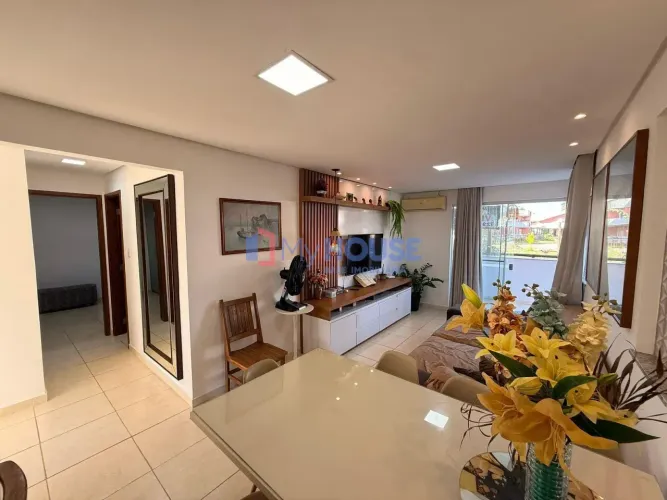 Apartamento Pé na Areia sendo Garden e mobiliado à venda, Cond. Praia da Pérola localizado