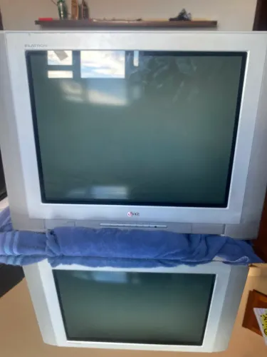 LG Flatron 29? CRT Funcionando Perfeitamente - Excelente para Games Retrô