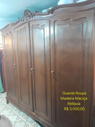 Guarda Roupa Colonial