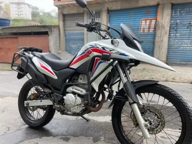 xre 300 2018 FINANCIO OU PARCELO!!!