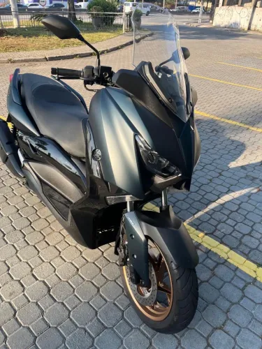 Yamaha Xmax 250