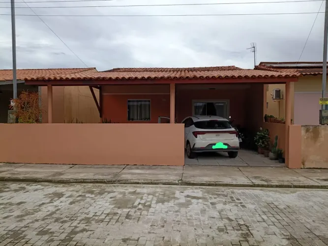Vendo casa no condomínio Miriti em Abaetetuba