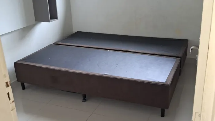 Box de cama Queen (1,98m x 1,58m)