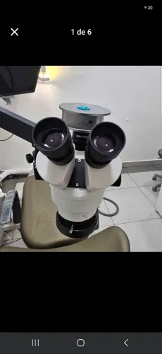 Microscopio odontológico adaptado