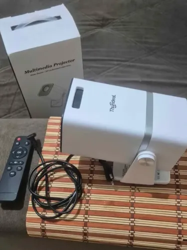  Projetor ThundeaL TD80W Full HD | Android e Wi-Fi Dual Band
