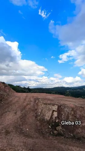 AREA COM 9.694,00 M² Genebra - Alumínio