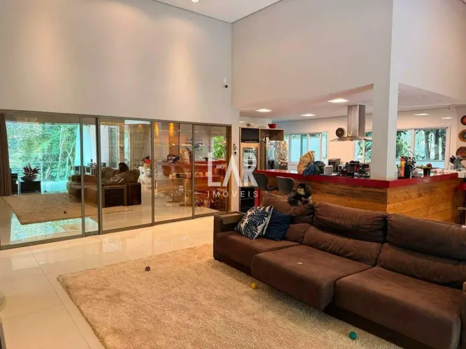 Casa em Condomínio à venda, 4 quartos, 4 suítes, 10 vagas, Nacional - Contagem/MG