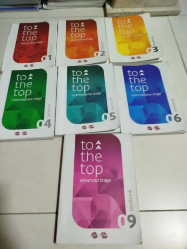CCA ToThe top 1,2,3,4,5,6,9 Textbook vendo unidade