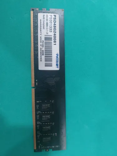 Memória RAM 8GB 2400MHz DDR4(Patriot)