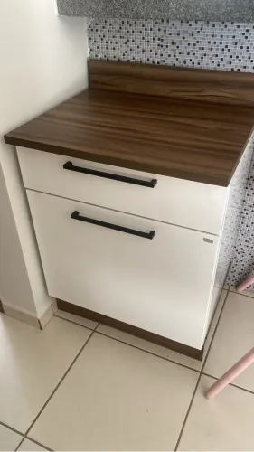 Vendo bancada para forno/microondas