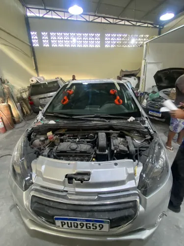 PARABRISA E VIDROS AUTOMOTIVOS EM GERAL