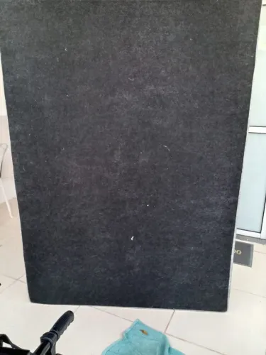 Vendo uma base de cama box bom sono 